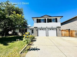 663 Marracco Dr, Sparks, NV 89434