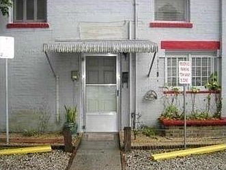 1st image of 1112A 10th St