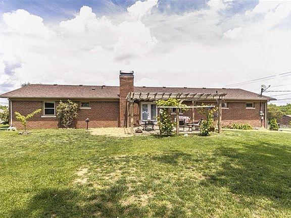 4th image of 101 Forest Hill Dr