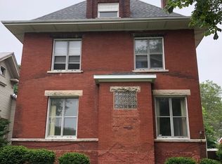 505 E Front St APT 03, Bloomington, IL 61701