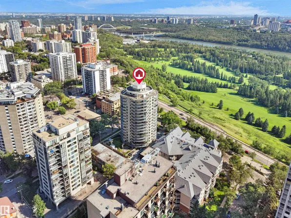 11710 100th Ave NW #701, Edmonton, AB T5K 2G3