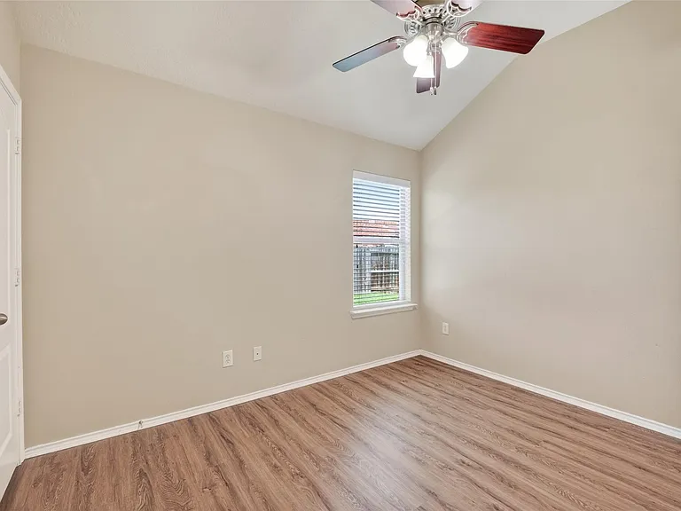 2507 Cypress Springs Ct — Photo 36