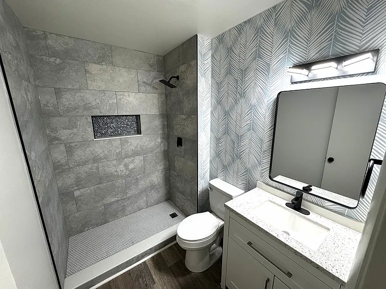 4215 Peachtree Ave — Photo 6