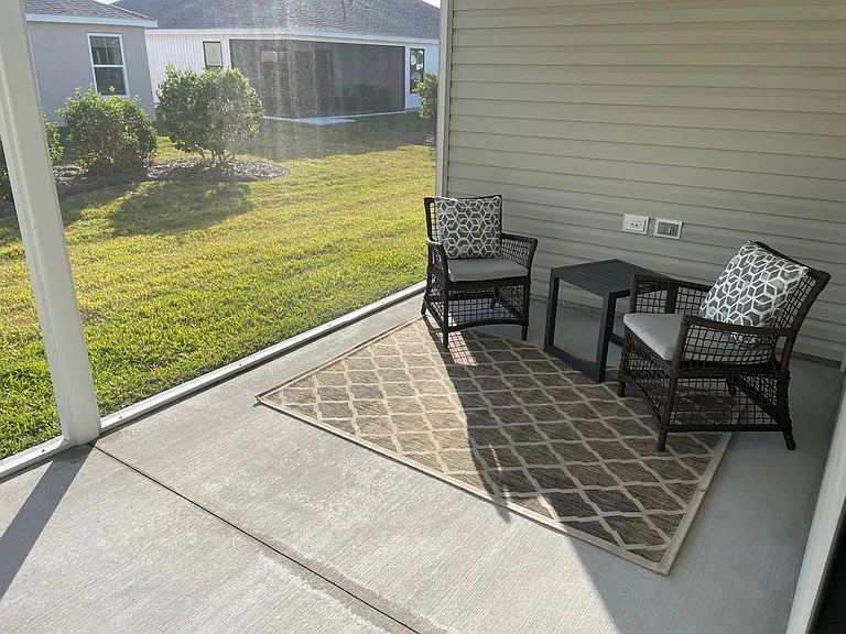 1750 Debellis Ln — Photo 31