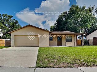 419 Forest Oak Dr, Seffner, FL 33584