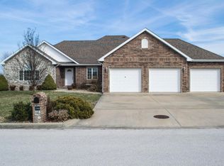 116 W Division St, Bolivar, MO 65613