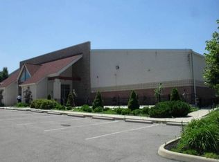 1502 W William St, Delaware, OH 43015
