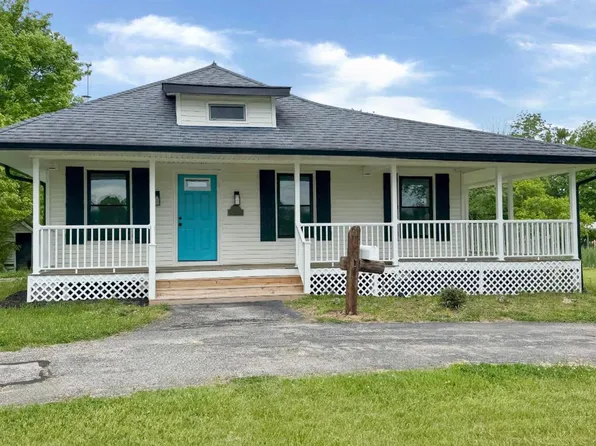 19021 N Hogan Rd, Aurora, IN 47001