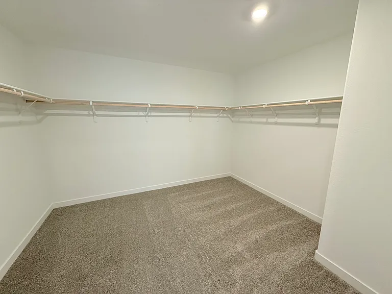 8372 Valpane Way — Photo 30