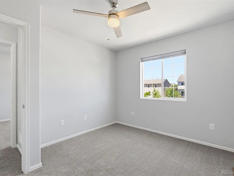 7375 Forest Meadows Ave — Photo 33