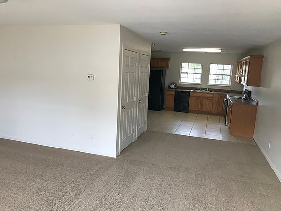 2nd image of 130 Lucy Ln