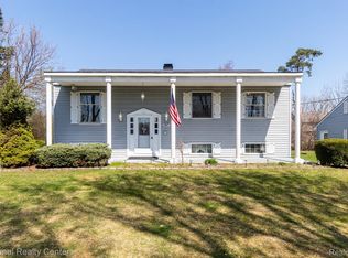 747 N Beck Rd, Canton, MI 48187