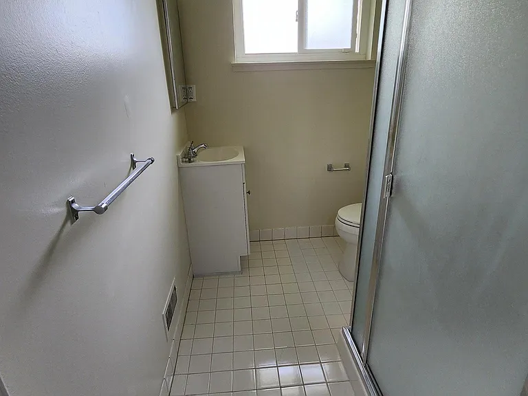 1140 Sanchez Way — Photo 19