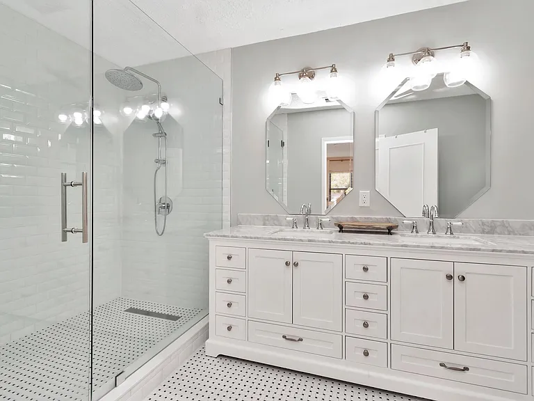 3906 W San Obispo St — Photo 19