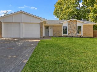 403 Plantation Dr, Arlington, TX 76014