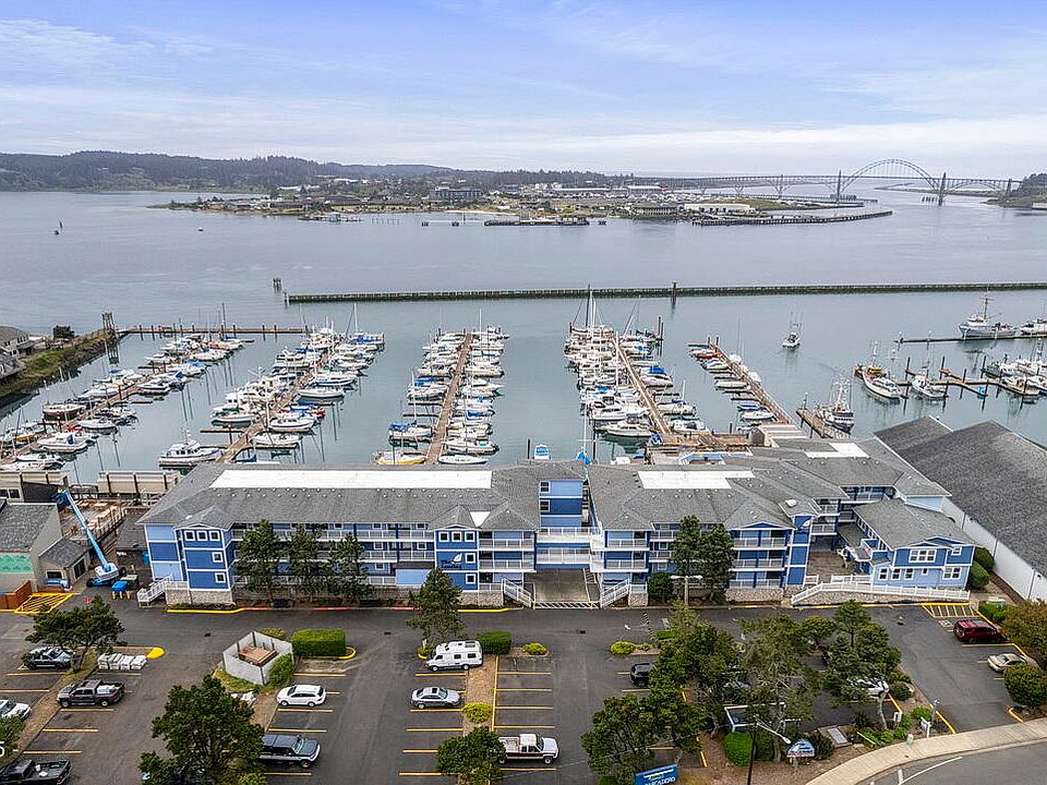 1st image of 890 SE Bay Blvd #108