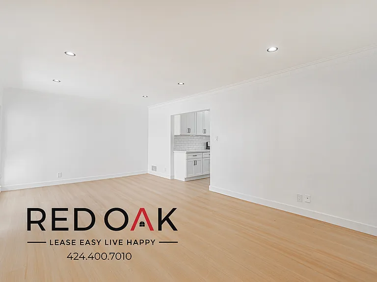 1622 W 83rd St #6 — Photo 5