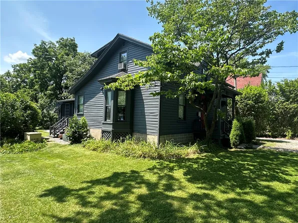 400 N Main St, Canandaigua, NY 14424