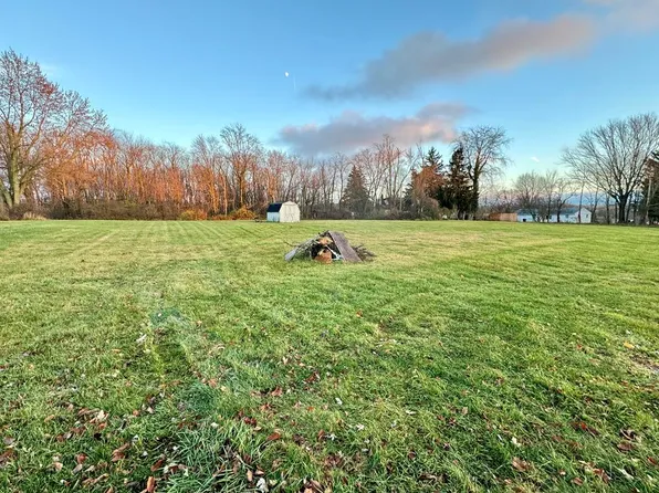 613 Fleming Falls Rd, Mansfield, OH 44905