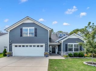 607 High Echelon Cir, Smyrna, TN 37167