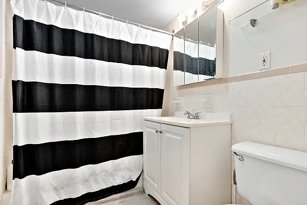 Rented by LG Fairmont Group | media 15