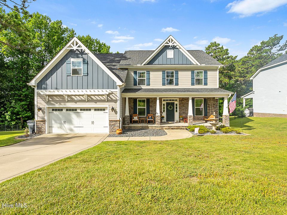 1st image of 530 Avenue Of The Carolinas