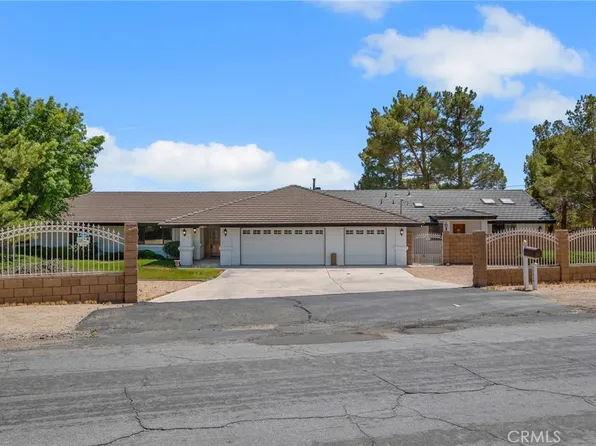 16450 Tao Rd, Apple Valley, CA 92307