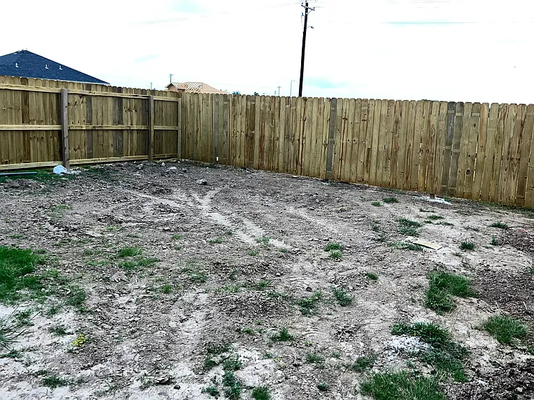 685 Seminole Ln #AB — Photo 14