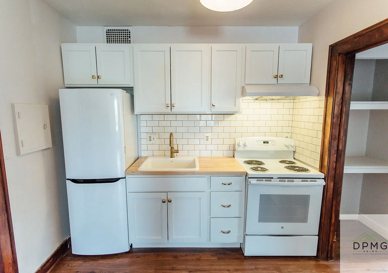 Welcome to 117 South Hosmer Street #8 Lansing, MI 48912!! — Photo 1