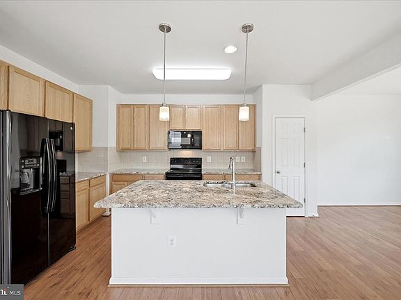 2nd image of 31 Wellspring Dr