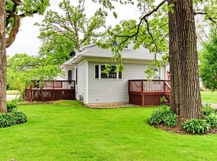417 W Park Ave, Round Lake, IL