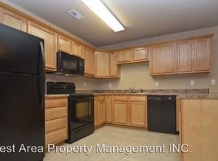 134 Edna St, Waynesville, MO 65583