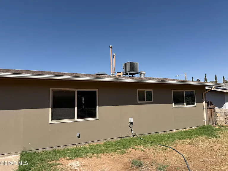10429 Persephone Dr — Photo 21