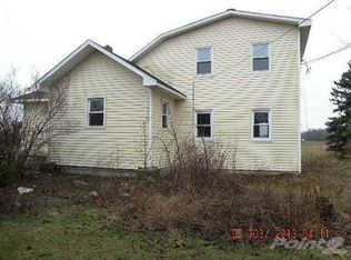 6684 Cutler Rd, Bath, MI 48808
