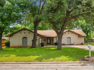 2304 Asbury St, Brownwood, TX 76801