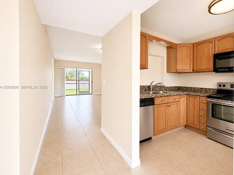 6585 Somerset Dr #103 — Photo 3