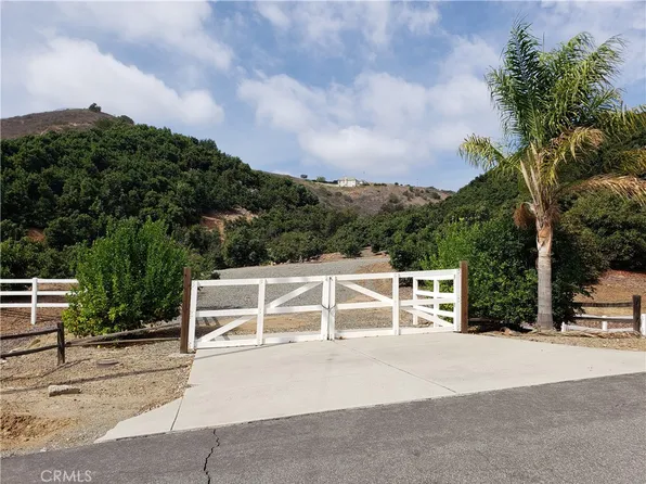 45100 La Cruz Dr #28, Temecula, CA 92590
