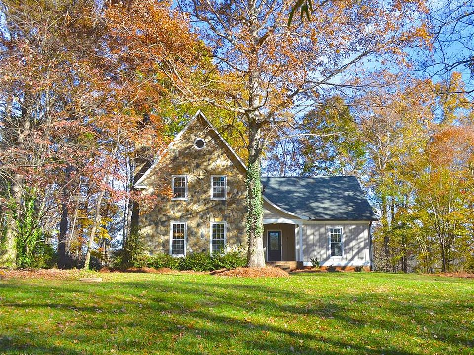 1st image of 345 Riverwood Dr