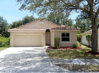4922 NW 54th Ave, Coconut Creek, FL 33073