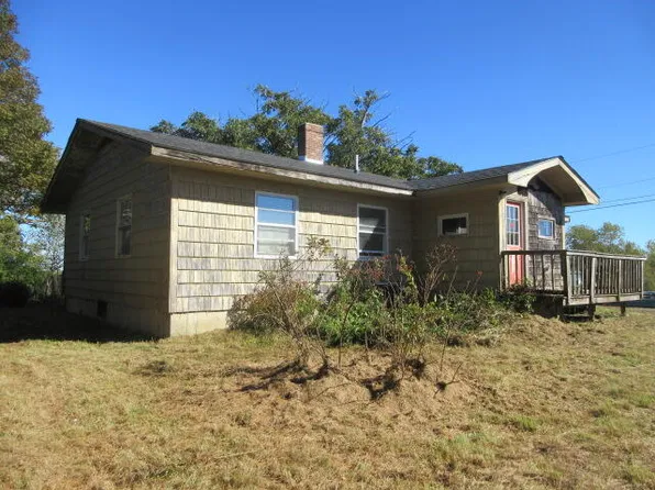31 McConnell Ln, Lubec, ME 04652