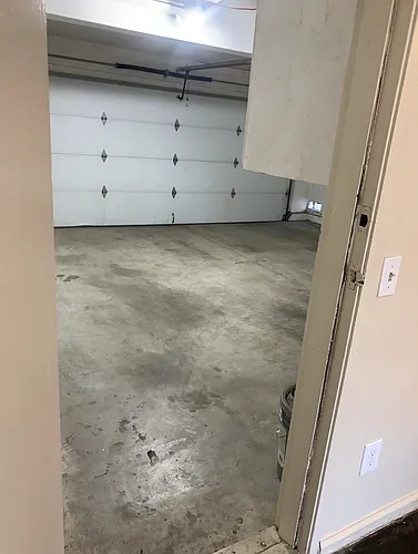 2600 W Porter Ave Photo 1