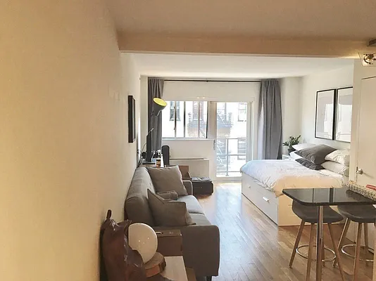 Rented by Jeffrey Mosczyc, LREB | media 15