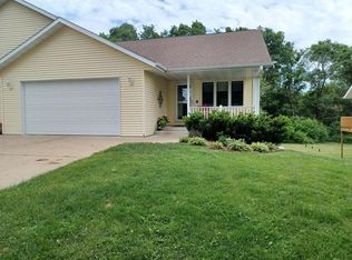 W7824 Maple Dr, Onalaska, WI 54650