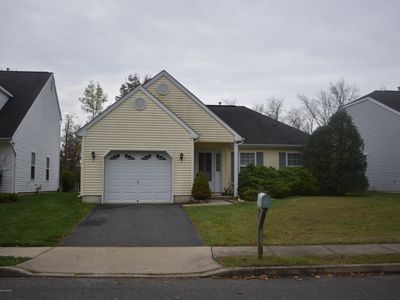 28 Ellison Ct, Union Beach, NJ, 07735
