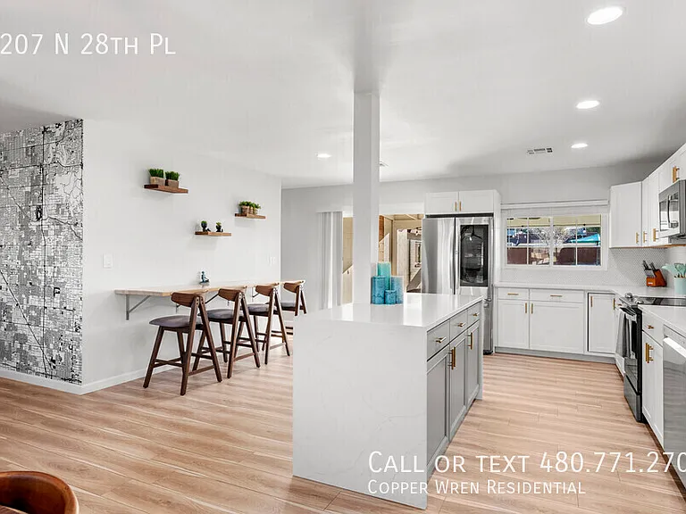 2207 N 28th Pl — Photo 16