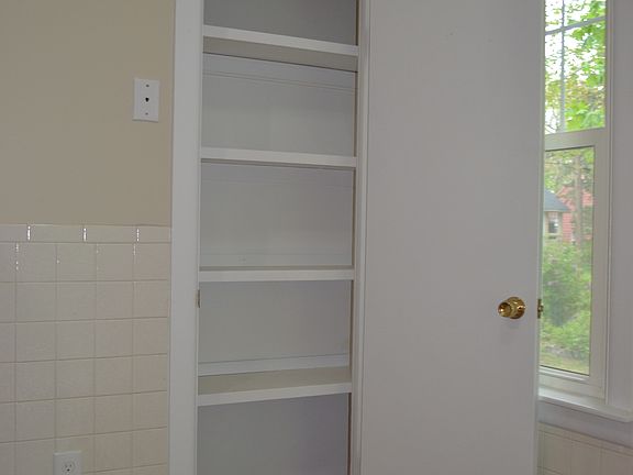Kitchen Pantry