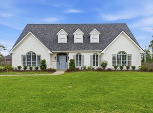 4100 Magnolia Ridge Dr, Lake Charles, LA 70605