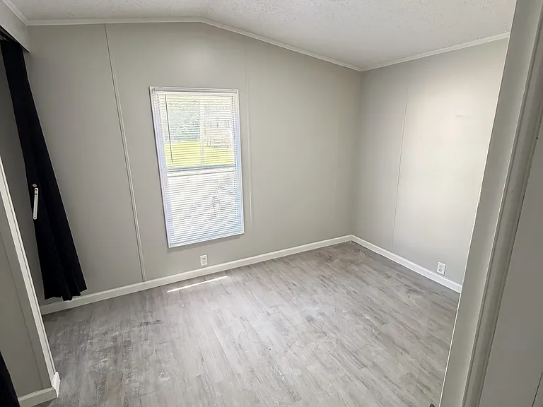 74 Deerwood Dr — Photo 6
