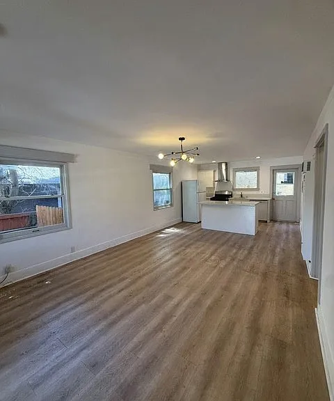 1347 N Citrus Ave — Photo 5