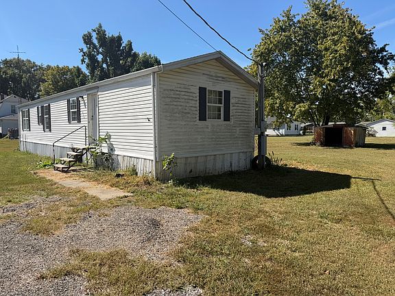 2nd image of 313 N Leonard St